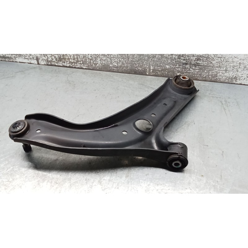 Recambio de brazo suspension inferior delantero izquierdo para hyundai i20 iii (bc3, bi3) 1.0 t-gdi referencia OEM IAM 54500Q000