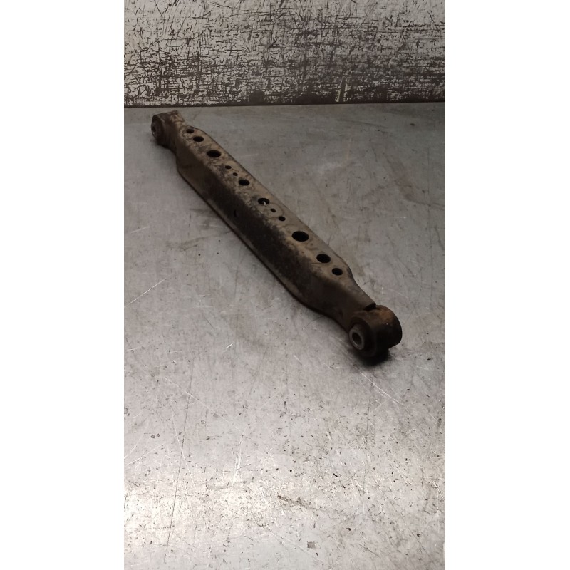 Recambio de brazo suspension inferior trasero izquierdo para renault koleos i (hy_) 2.0 dci (hy0k) referencia OEM IAM   08