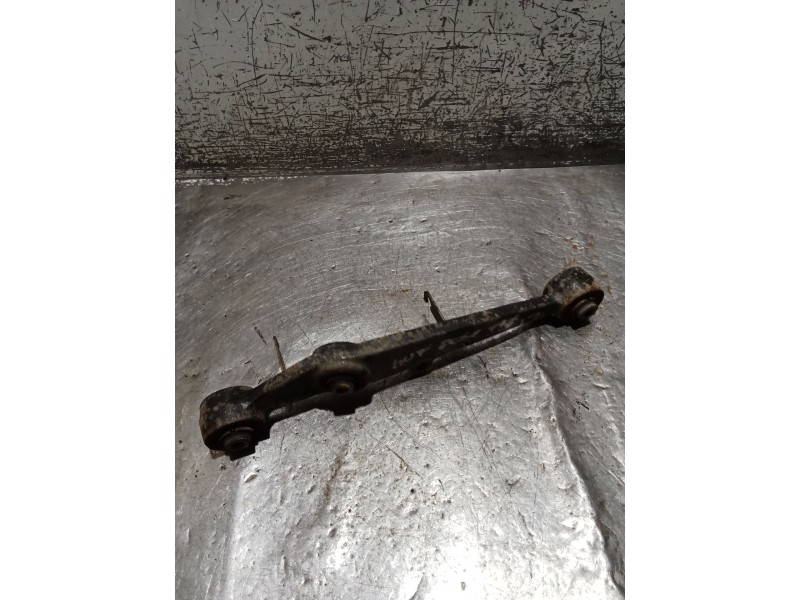 Recambio de brazo suspension inferior trasero izquierdo para rover 45 i hatchback (rt) 1.6 referencia OEM IAM  00 POSTERIOR