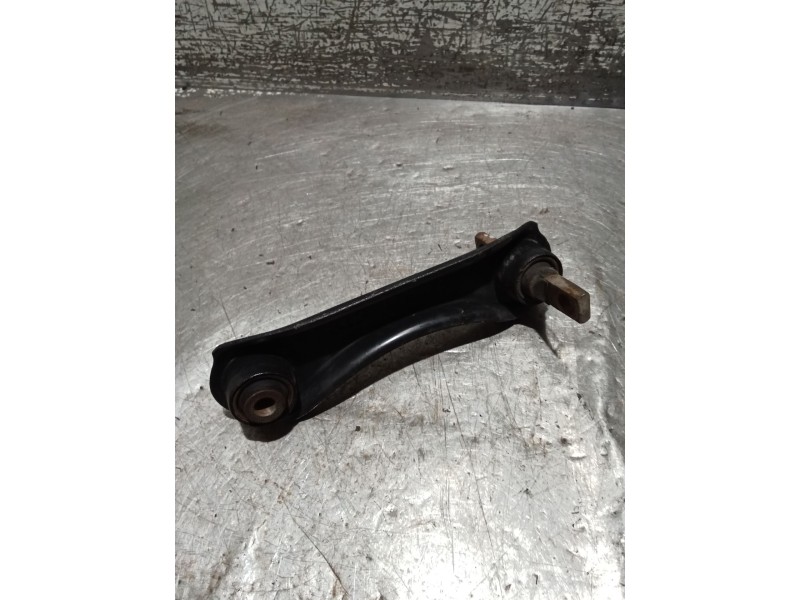 Recambio de brazo suspension superior trasero izquierdo para rover 45 i hatchback (rt) 1.6 referencia OEM IAM   00