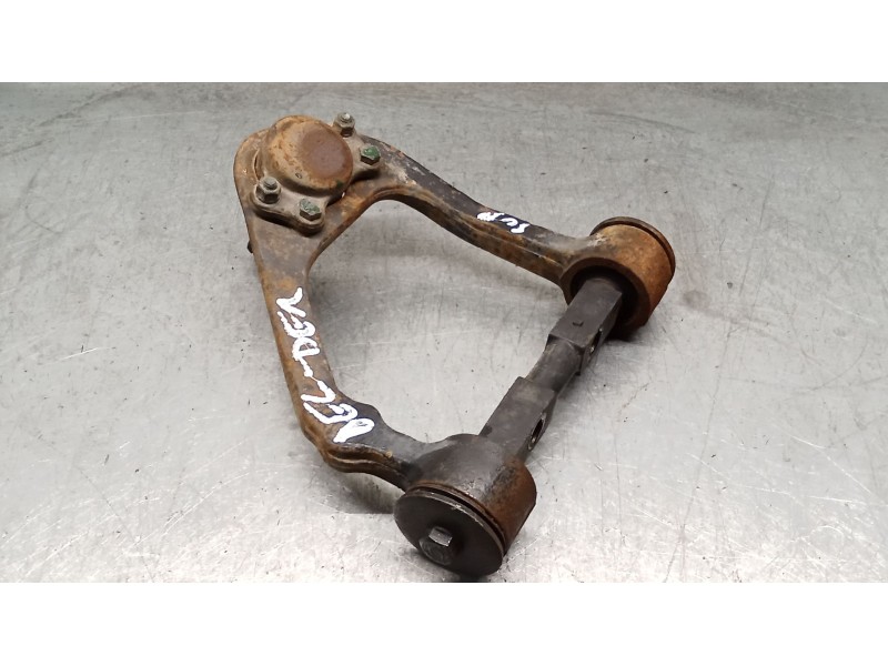 Recambio de brazo suspension superior delantero derecho para tata xenon 2.2 dci referencia OEM IAM   08