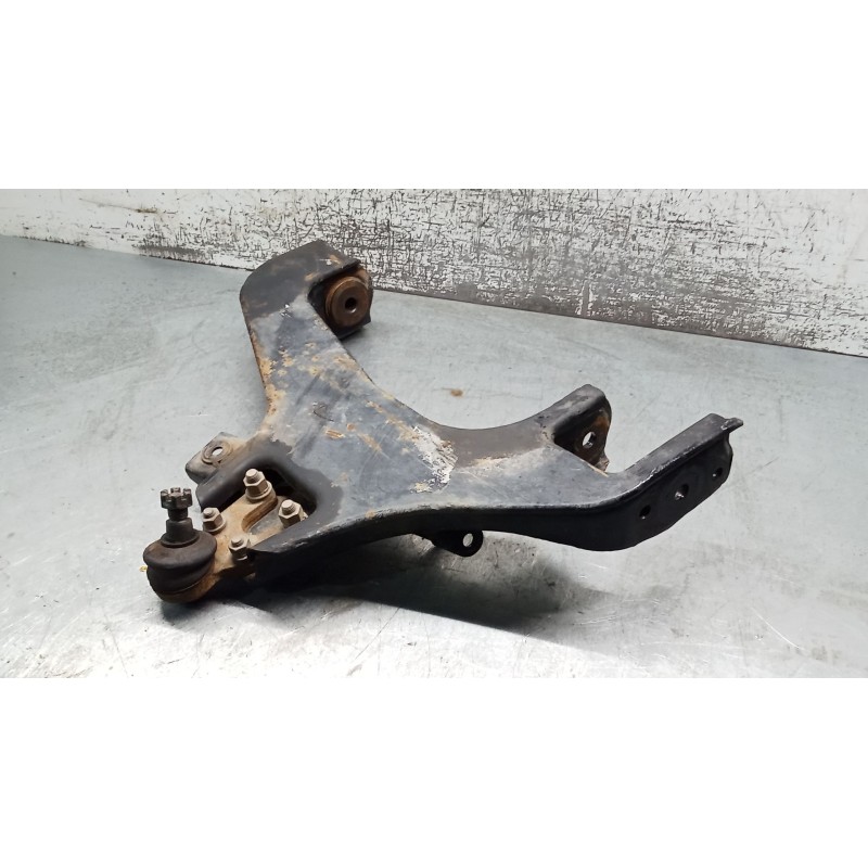 Recambio de brazo suspension inferior delantero derecho para tata xenon 2.2 dci referencia OEM IAM   08