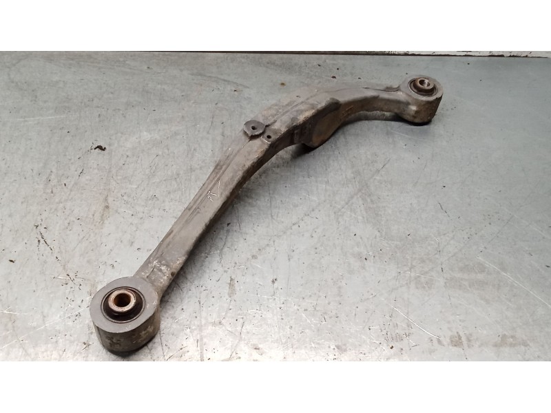 Recambio de brazo suspension superior trasero derecho para renault koleos i (hy_) 2.0 dci (hy0k) referencia OEM IAM   08