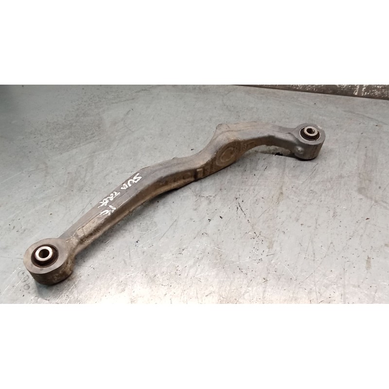 Recambio de brazo suspension superior trasero izquierdo para renault koleos i (hy_) 2.0 dci (hy0k) referencia OEM IAM   08