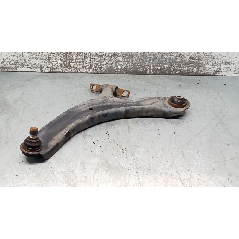 Recambio de brazo suspension inferior delantero izquierdo para renault koleos i (hy_) 2.0 dci (hy0k) referencia OEM IAM   08
