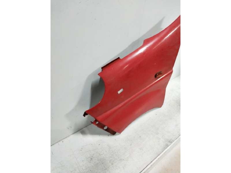 Recambio de aleta delantera izquierda para opel vivaro referencia OEM IAM   