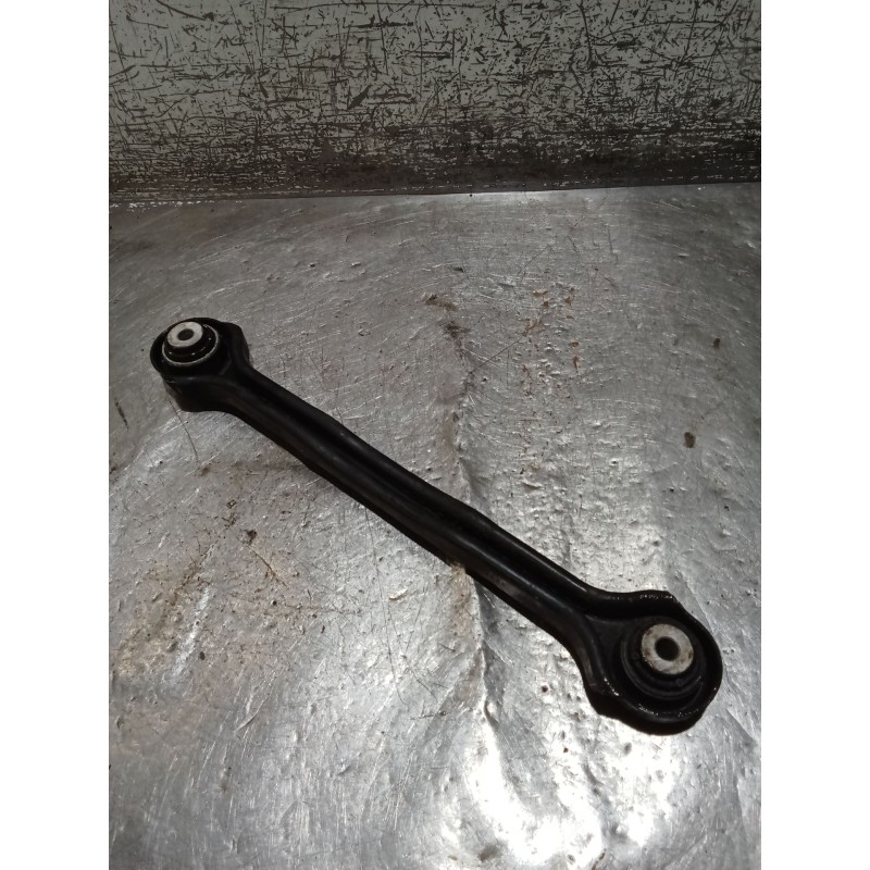Recambio de brazo suspension superior trasero izquierdo para bmw 3 (e90) 318 d referencia OEM IAM  08 POSTERIOR