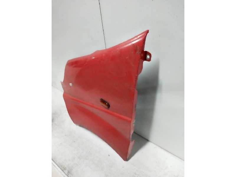 Recambio de aleta delantera izquierda para opel vivaro referencia OEM IAM   