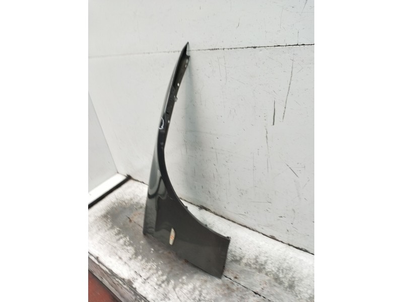 Recambio de aleta delantera derecha para bmw 3 (e90) 318 d referencia OEM IAM  VER FOTOS 2008