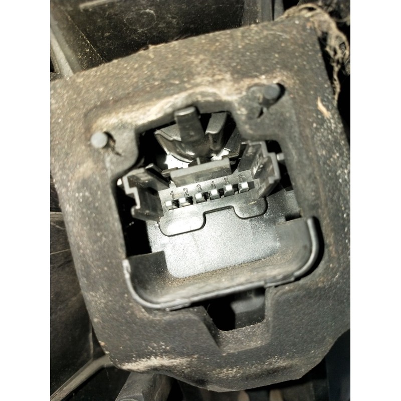 Recambio de piloto trasero derecho para renault scénic ii (jm0/1_) 1.5 dci (jm02, jm13) referencia OEM IAM   