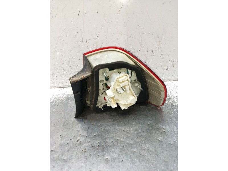 Recambio de piloto trasero izquierdo para bmw 3 (e90) 318 d referencia OEM IAM   2008