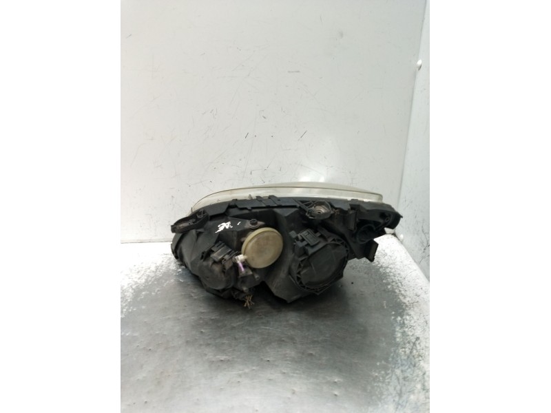 Recambio de faro derecho para mercedes-benz clase b sports tourer (w245) b 200 cdi (245.208) referencia OEM IAM 0301220202 A1698