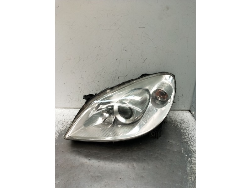 Recambio de faro izquierdo para mercedes-benz clase b sports tourer (w245) b 200 cdi (245.208) referencia OEM IAM 0301220201 A16