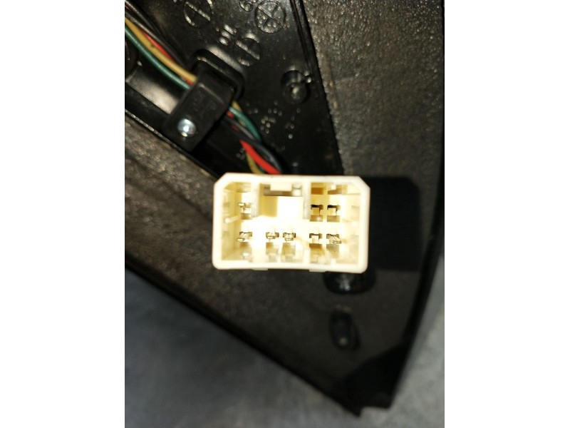 Recambio de retrovisor derecho para chevrolet aveo / kalos hatchback (t250, t255) 1.2 referencia OEM IAM  ELÉCTRICO 2008