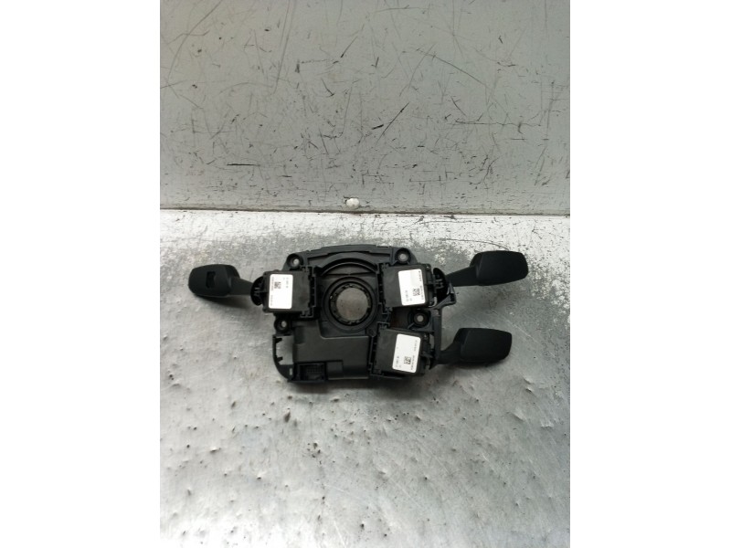 Recambio de mando luces para bmw 3 (e90) 318 d referencia OEM IAM 3930020823311  2008