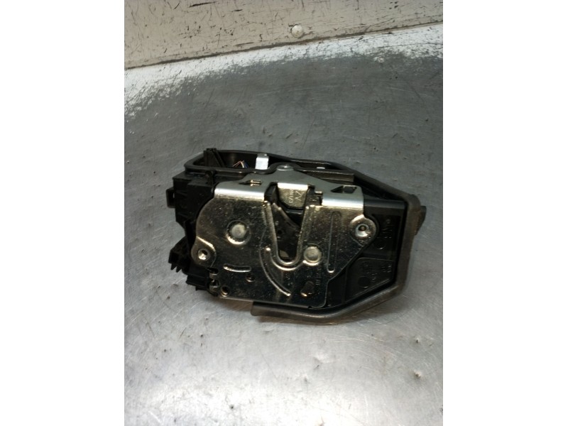 Recambio de motor cierre centralizado trasero derecho para bmw 3 (e90) 318 d referencia OEM IAM  4P 2008