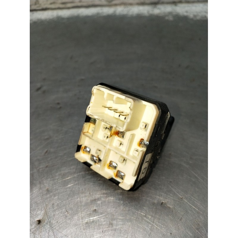 Recambio de mando elevalunas delantero izquierdo para chevrolet aveo / kalos hatchback (t250, t255) 1.2 referencia OEM IAM 20200
