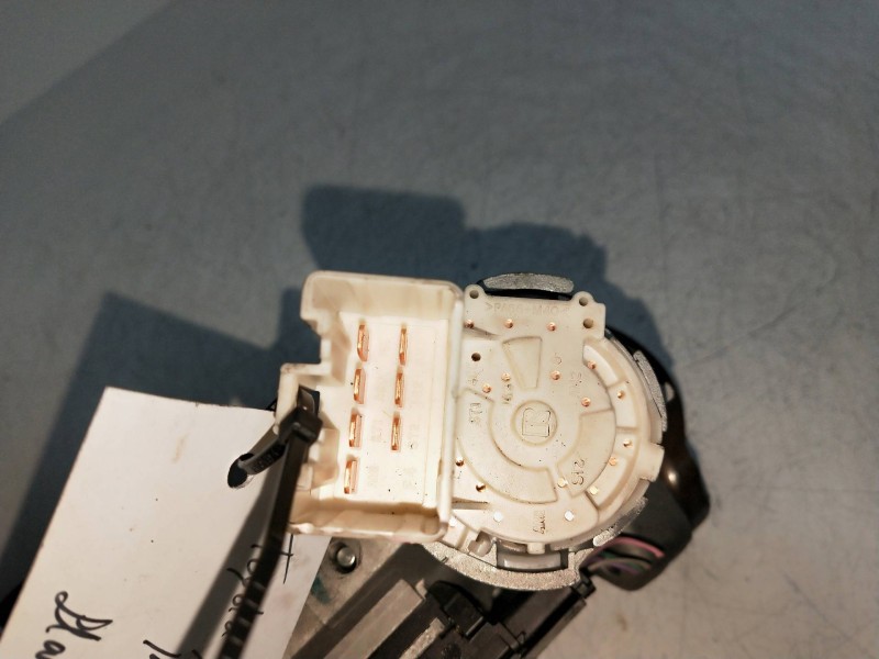 Recambio de conmutador de arranque para toyota yaris 1.4 turbodiesel cat referencia OEM IAM N0502241256B  