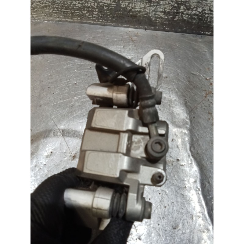 Recambio de pinza freno trasera izquierda para yamaha yzf-r yzf-r6 (rj03) referencia OEM IAM   BOMBA FRENO