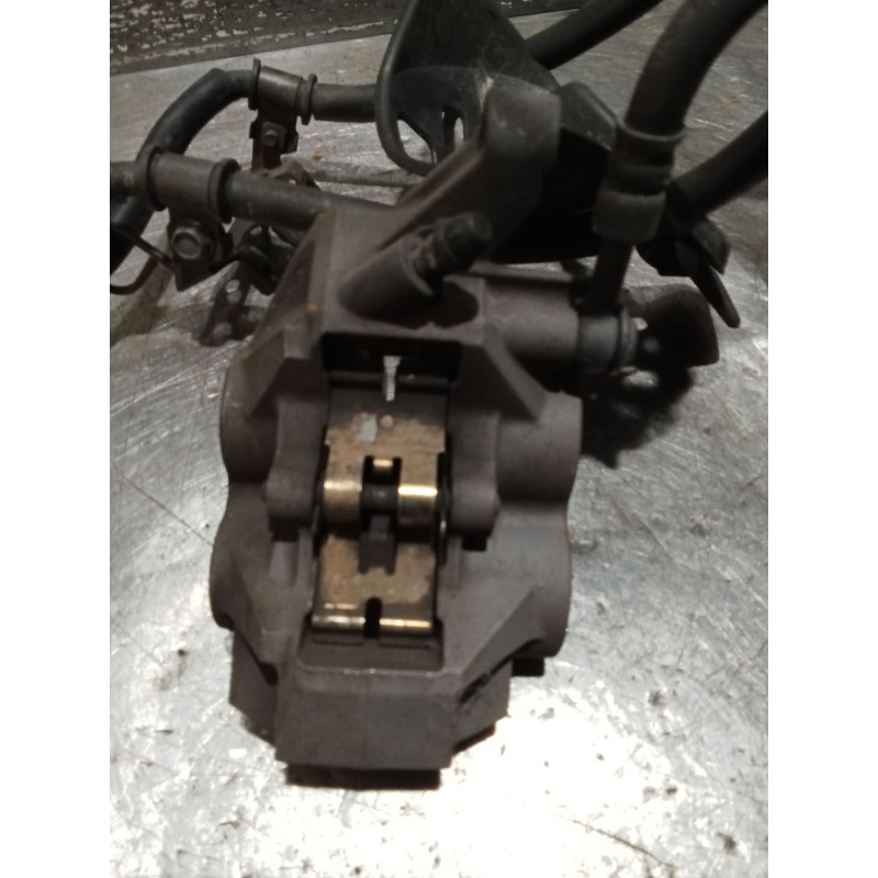 Recambio de pinza freno delantera derecha para yamaha yzf-r yzf-r6 (rj03) referencia OEM IAM   PINZAS DE FRENO