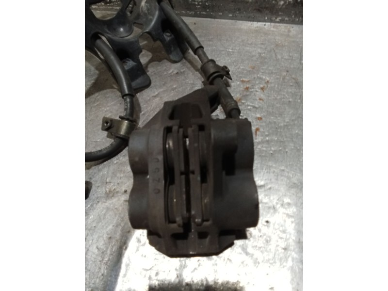 Recambio de pinza freno delantera derecha para yamaha yzf-r yzf-r6 (rj03) referencia OEM IAM   PINZAS DE FRENO