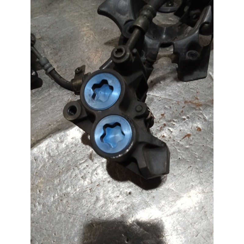 Recambio de pinza freno delantera derecha para yamaha yzf-r yzf-r6 (rj03) referencia OEM IAM   PINZAS DE FRENO