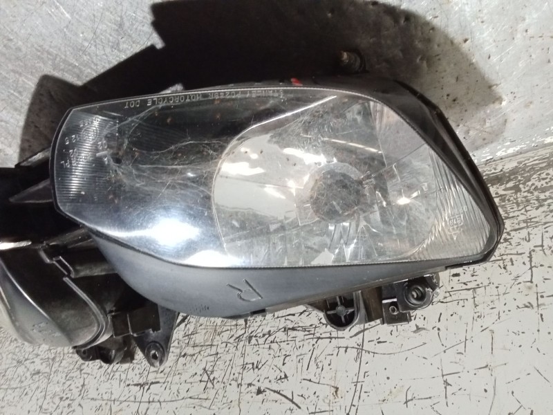 Recambio de faro delantero para yamaha yzf-r yzf-r6 (rj03) referencia OEM IAM   
