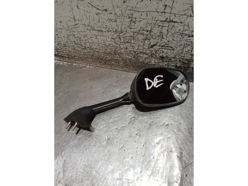 Recambio de retrovisor derecho para yamaha yzf-r yzf-r6 (rj03) referencia OEM IAM   
