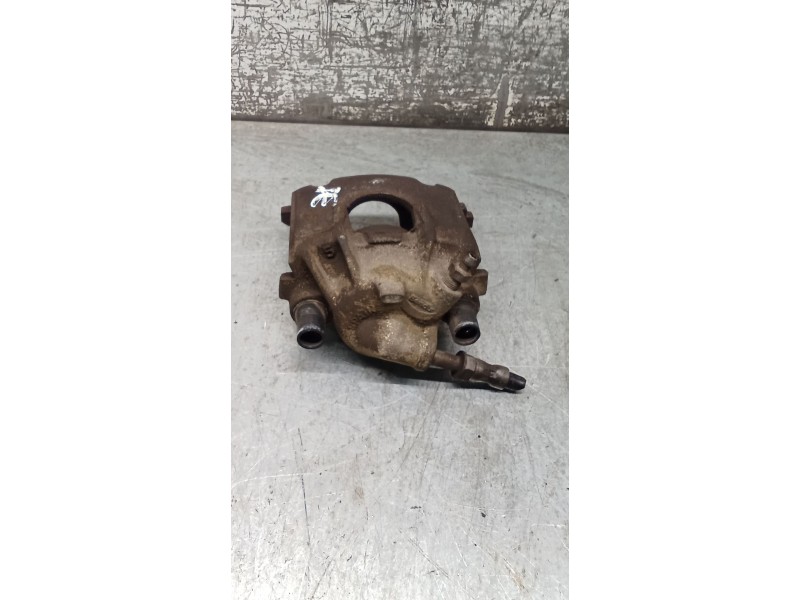 Recambio de pinza freno delantera derecha para seat ibiza ii (6k1) 1.4 i referencia OEM IAM  BENDIX 93