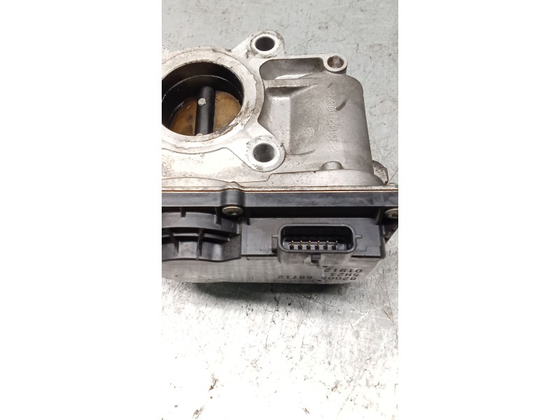Recambio de caja mariposa para renault clio iii (br0/1, cr0/1) 1.2 16v (br02, br0j, br11, cr02, cr0j, cr11) referencia OEM IAM 8