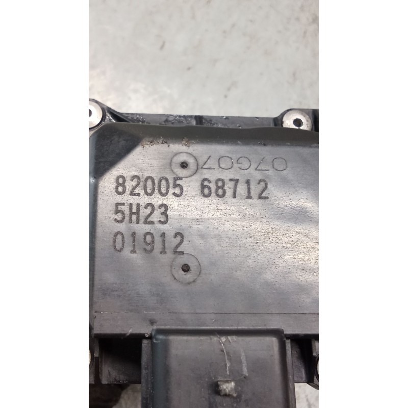 Recambio de caja mariposa para renault clio iii (br0/1, cr0/1) 1.2 16v (br02, br0j, br11, cr02, cr0j, cr11) referencia OEM IAM 8