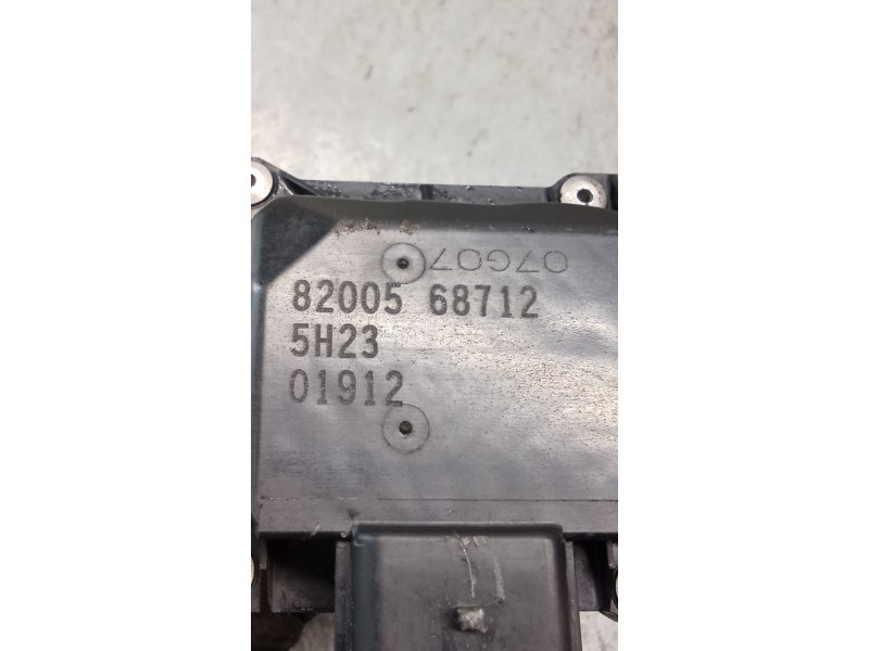 Recambio de caja mariposa para renault clio iii (br0/1, cr0/1) 1.2 16v (br02, br0j, br11, cr02, cr0j, cr11) referencia OEM IAM 8