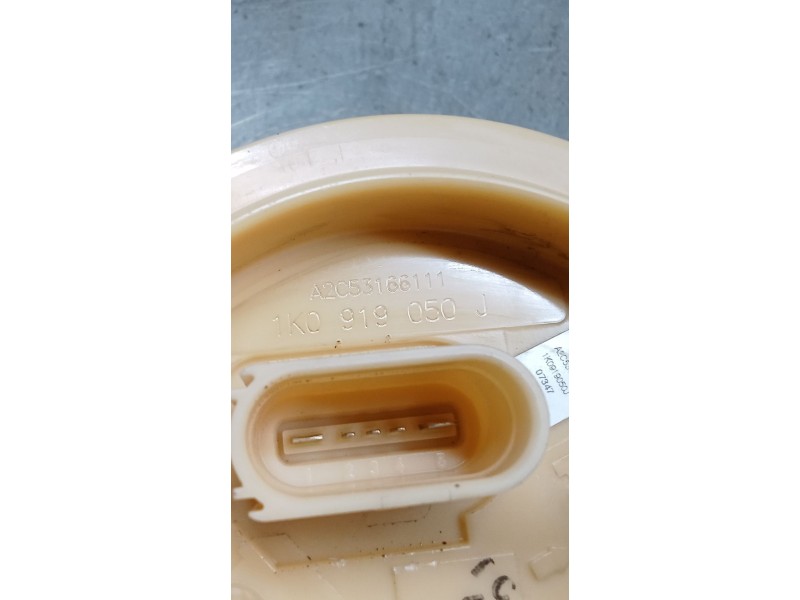 Recambio de bomba combustible para seat altea (5p1) 1.9 tdi referencia OEM IAM   04