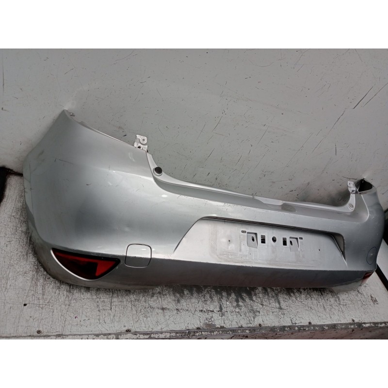 Recambio de paragolpes trasero para renault clio iii (br0/1, cr0/1) 1.2 16v (br02, br0j, br11, cr02, cr0j, cr11) referencia OEM 