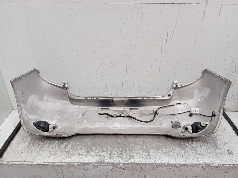 Recambio de paragolpes trasero para renault clio iii (br0/1, cr0/1) 1.2 16v (br02, br0j, br11, cr02, cr0j, cr11) referencia OEM 