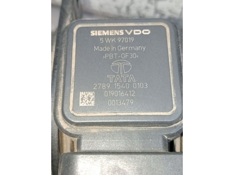 Recambio de caudalimetro para tata xenon 2.2 dci referencia OEM IAM 278915400103 019016412 0013479 2008