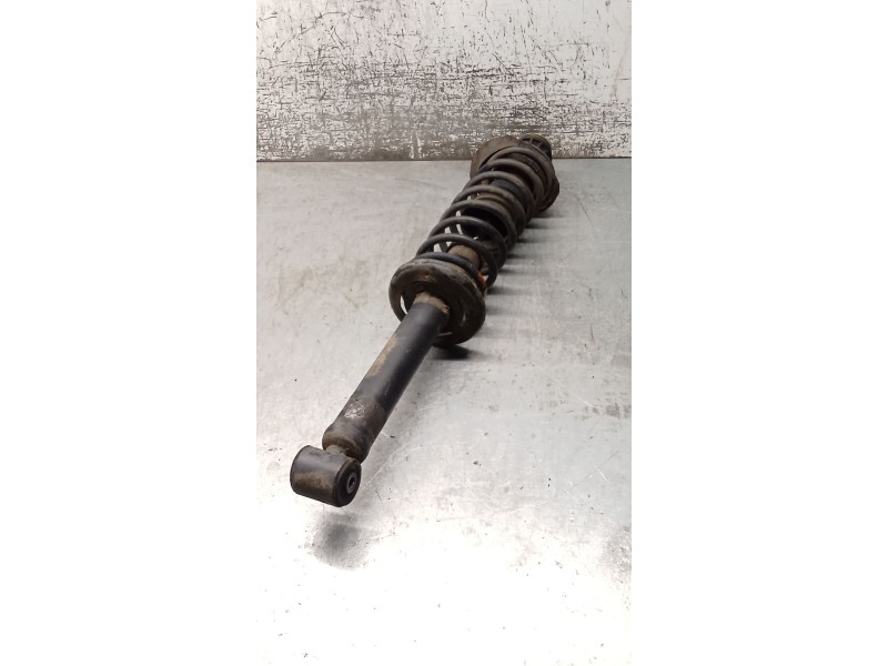Recambio de amortiguador trasero izquierdo para seat ibiza ii (6k1) 1.4 i referencia OEM IAM   93
