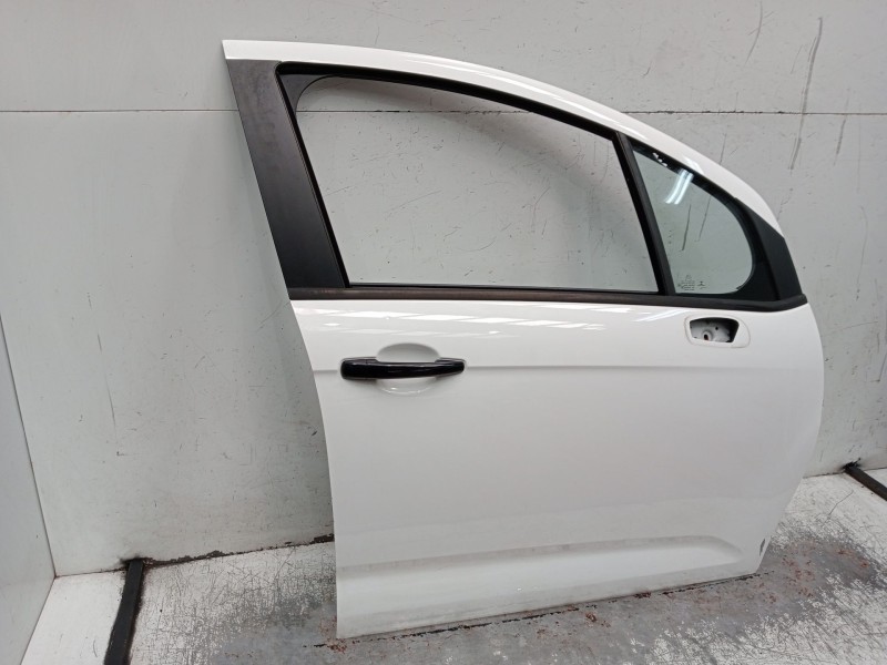 Recambio de puerta delantera derecha para citroën c3 ii (sc_) 1.0 vti 68 referencia OEM IAM  5P 2009