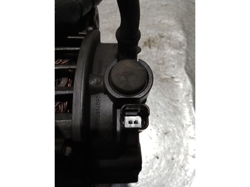 Recambio de alternador para citroën c3 i (fc_, fn_) 1.4 hdi referencia OEM IAM 9665617780 2605546A 