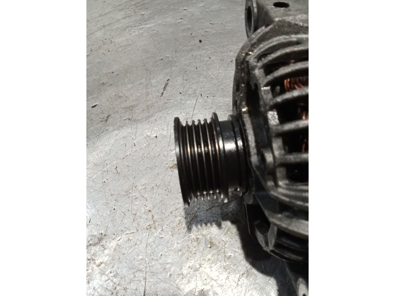 Recambio de alternador para rover 45 i hatchback (rt) 1.6 referencia OEM IAM 0124225011 YLE102430 