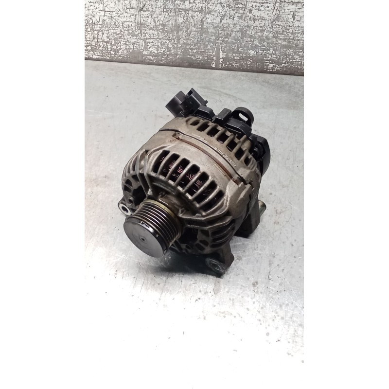 Recambio de alternador para peugeot 307 sw (3h) 2.0 hdi 110 referencia OEM IAM 9646321880 0124525035 150A