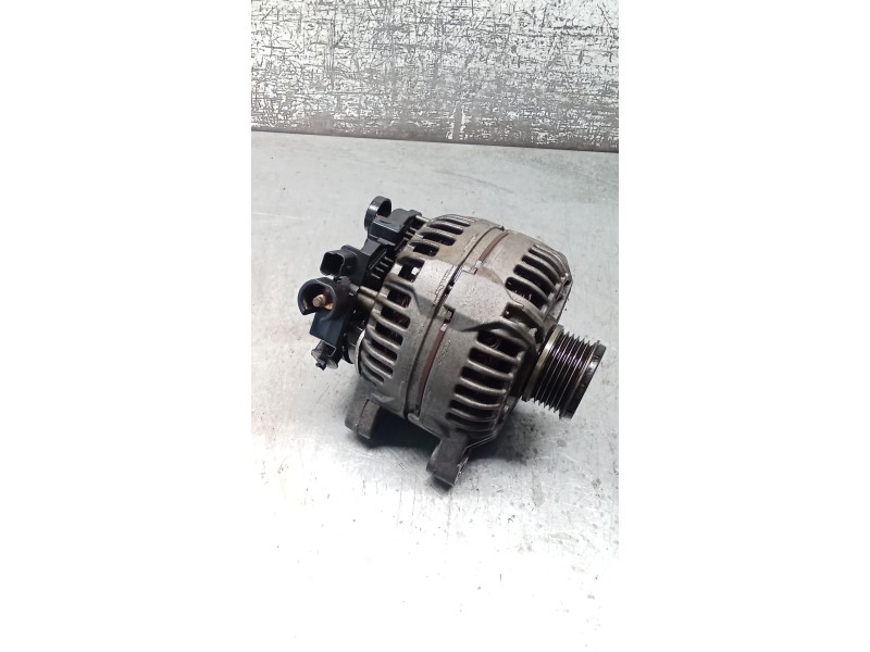 Recambio de alternador para peugeot 307 sw (3h) 2.0 hdi 110 referencia OEM IAM 9646321880 0124525035 150A