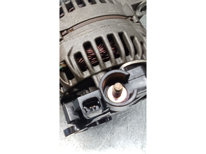 Recambio de alternador para peugeot 307 sw (3h) 2.0 hdi 110 referencia OEM IAM 9646321880 0124525035 150A