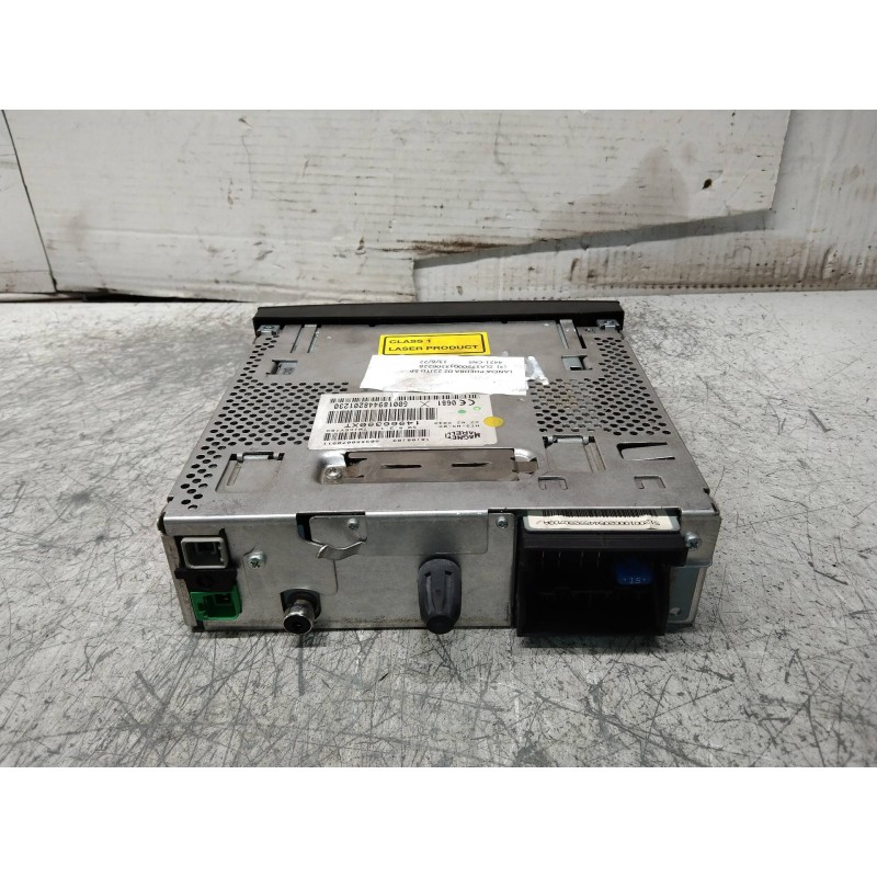 Recambio de sistema audio / radio cd para lancia phedra (180) 2.2 jtd 16v emblema referencia OEM IAM 14966390XT  