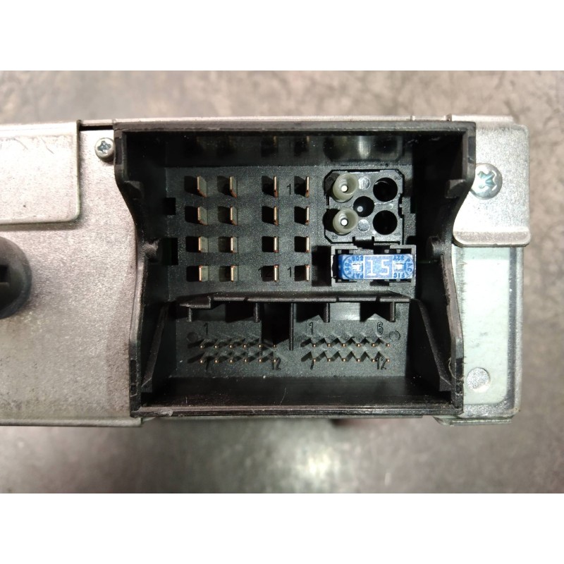 Recambio de sistema audio / radio cd para lancia phedra (180) 2.2 jtd 16v emblema referencia OEM IAM 14966390XT  