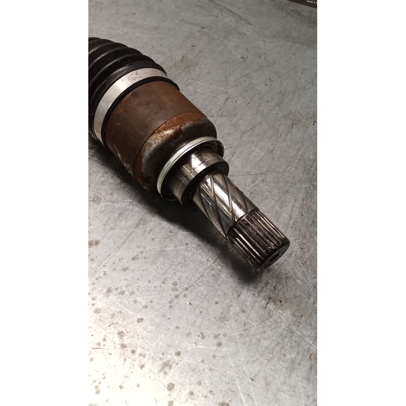 Recambio de transmision delantera izquierda para renault clio iii (br0/1, cr0/1) 1.2 16v (br02, br0j, br11, cr02, cr0j, cr11) re