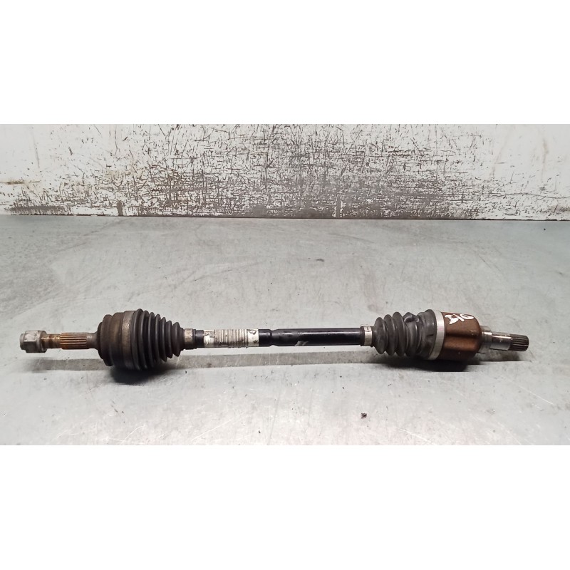 Recambio de transmision delantera izquierda para citroën c3 ii (sc_) 1.0 vti 68 referencia OEM IAM   09