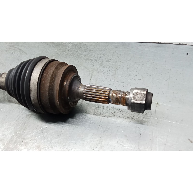 Recambio de transmision delantera derecha para citroën c3 ii (sc_) 1.0 vti 68 referencia OEM IAM 9801388680  09