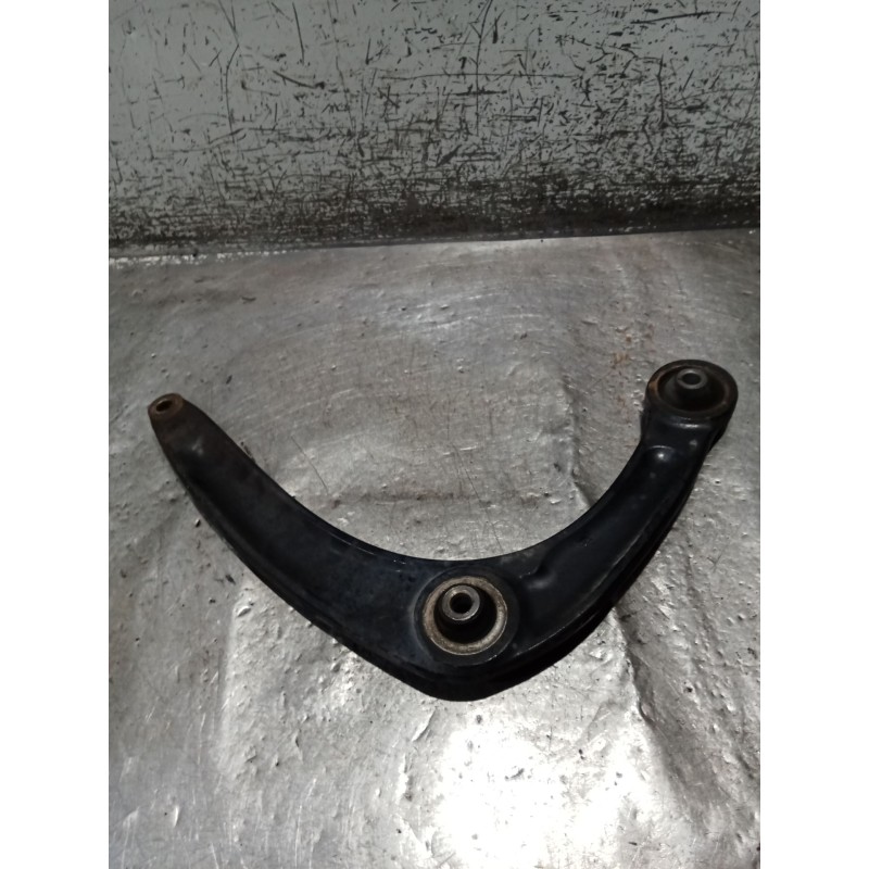 Recambio de brazo suspension inferior delantero izquierdo para citroën c4 grand picasso i (ua_) 1.6 hdi referencia OEM IAM   