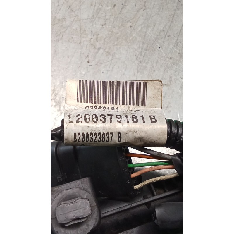 Recambio de rampa inyectora para renault clio iii (br0/1, cr0/1) 1.2 16v (br02, br0j, br11, cr02, cr0j, cr11) referencia OEM IAM